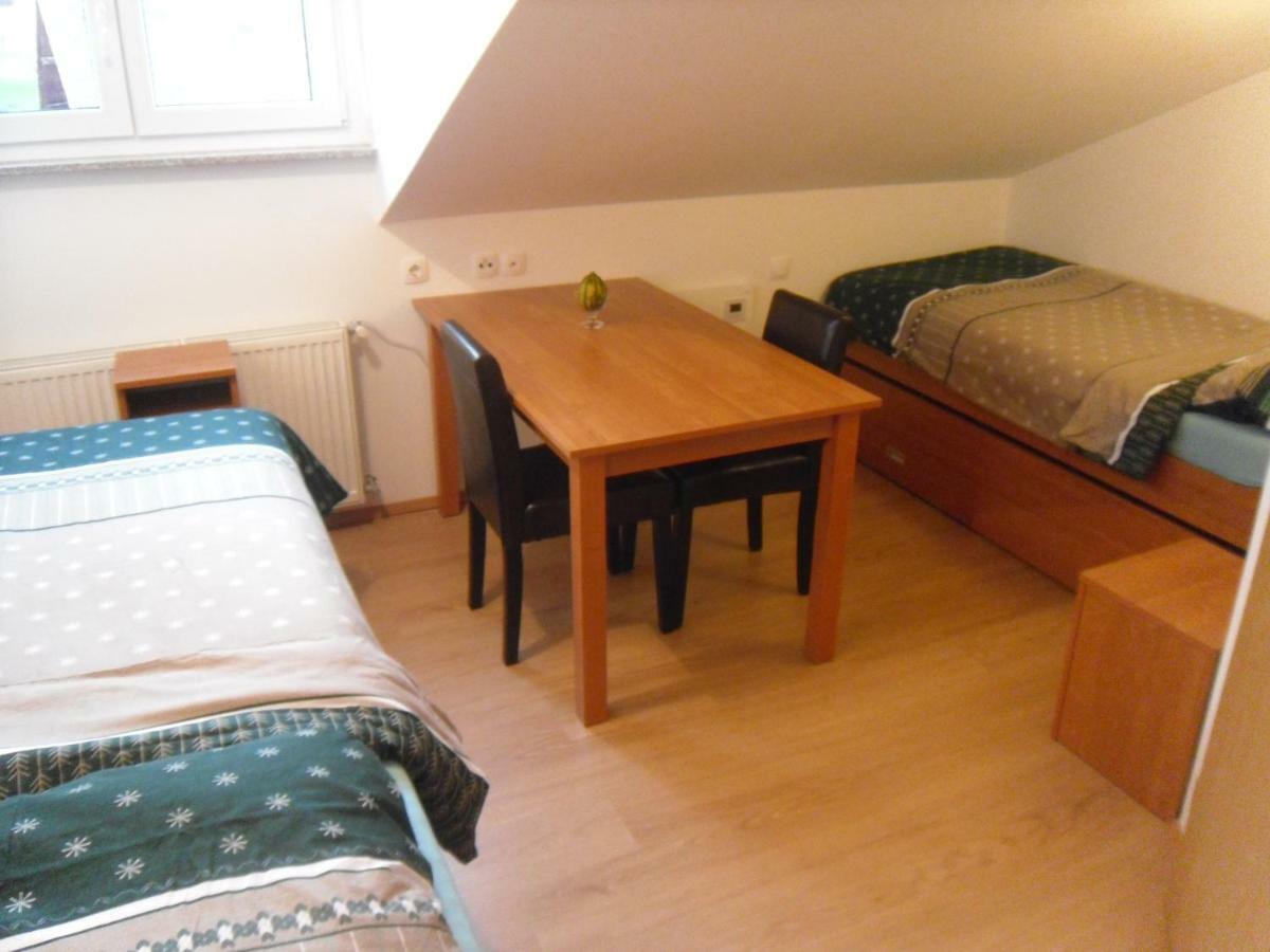 Gostilna Ulcar Hotell Ig Exteriör bild